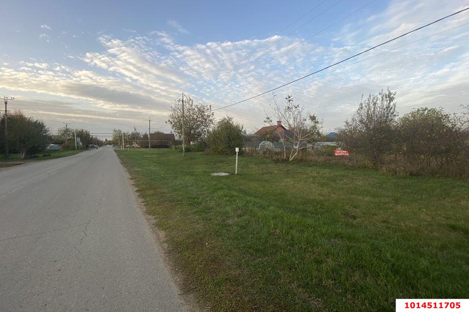 Фото №1: Земельный участок под ИЖС 6 сот. - Старокорсунская, Карасунский внутригородской округ, ул. Октябрьская, 3