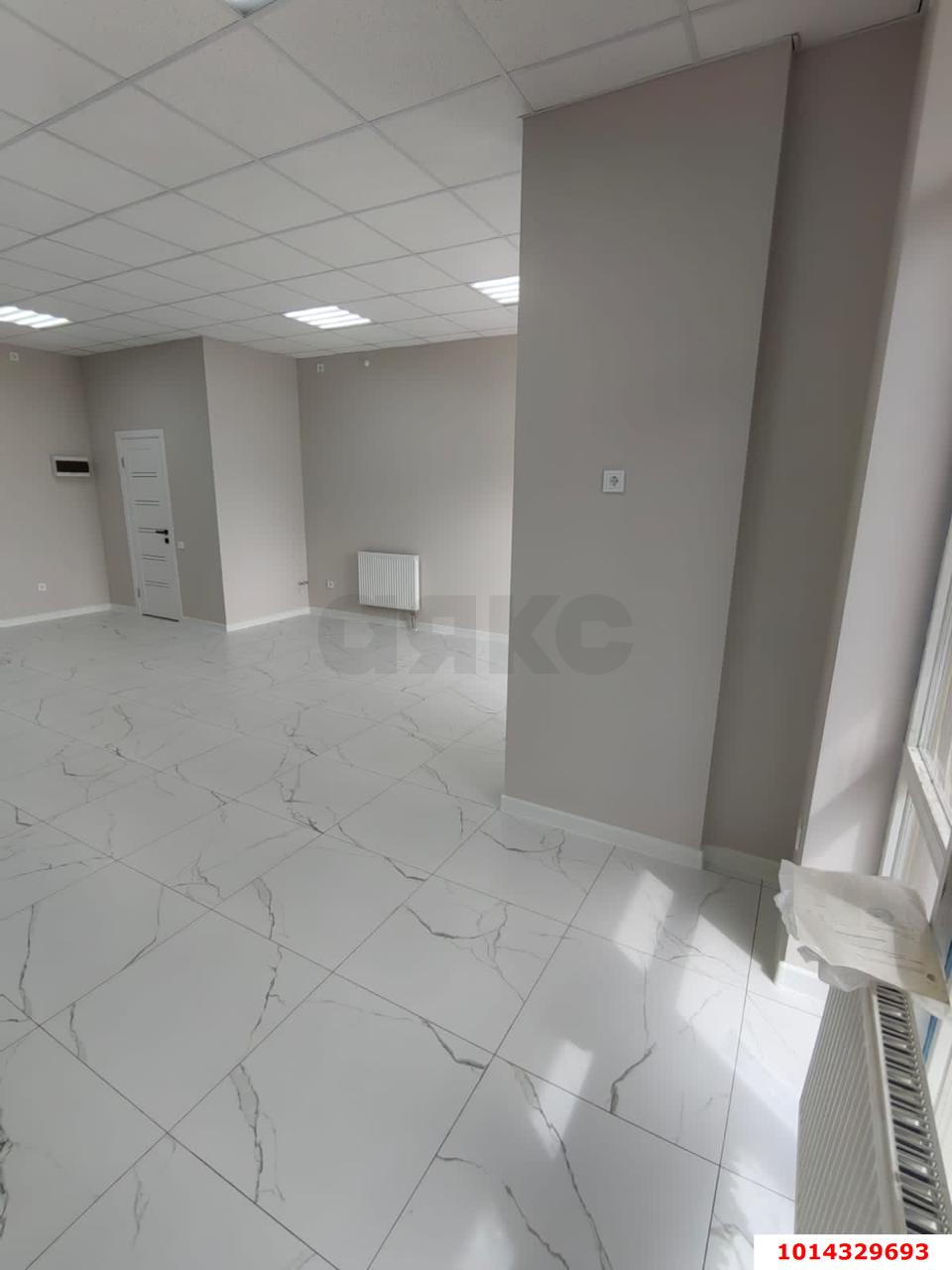 Фото №3: Торговое помещение 44 м² - Краснодар, имени Демьяна Бедного, ул. Степная, 1/1