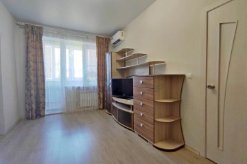 Фото №2: 2-комнатная квартира 45 м² - Краснодар, ж/м Пашковский, ул. Орджоникидзе, 3