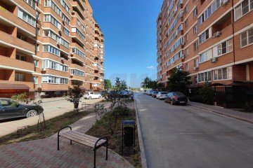 Фото №5: Торговое помещение 36 м² - Российский, мкр. Прикубанский внутригородской округ, ул. имени В.М. Комарова, 21Г