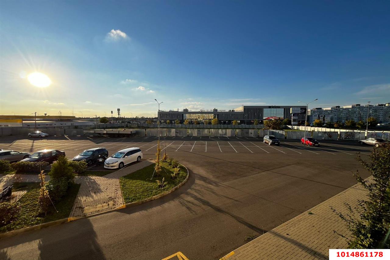 Фото №1: 2-комнатная квартира 51 м² - Краснодар, Светлоград, ул. Красных Партизан, 1/4к3