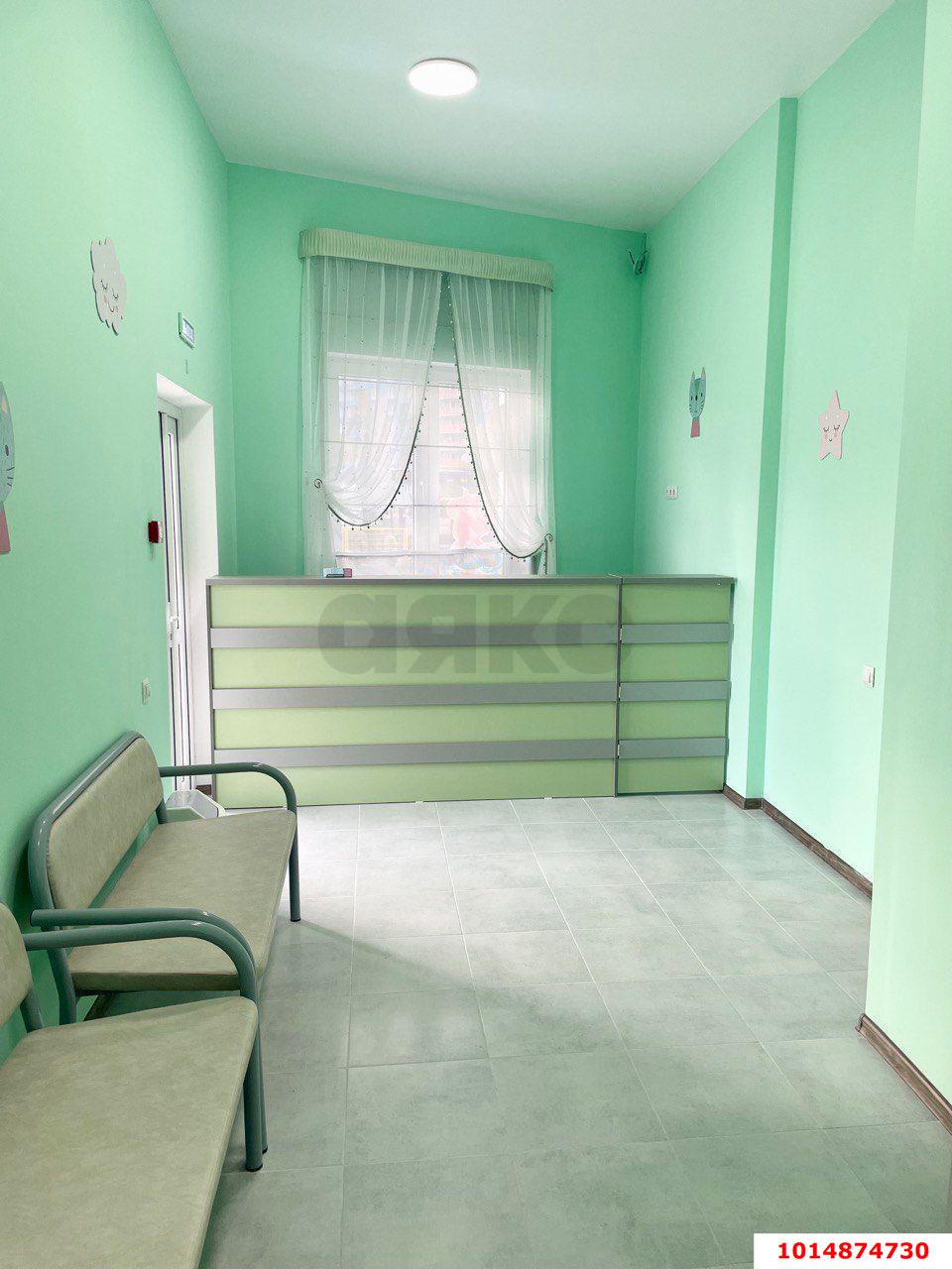 Фото №4: Торговое помещение 61 м² - Краснодар, жилой комплекс Фонтаны, ул. Воронежская, 47Д