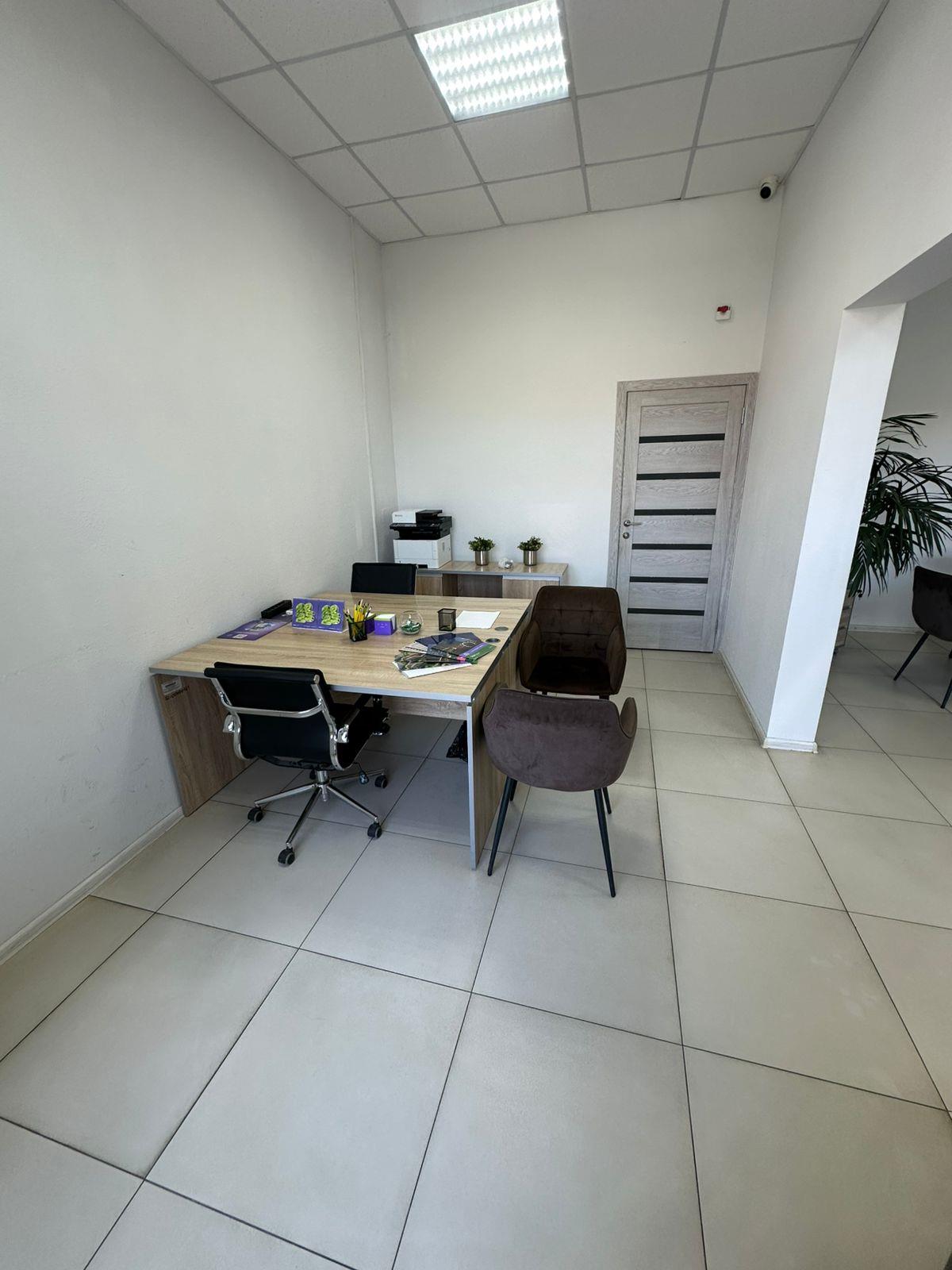 Фото №12: Коммерция 56 м² - Краснодар, Прикубанский внутригородской округ, жилой комплекс Свобода, мкр. Краевая Клиническая Больница, ул. Домбайская, 55к2