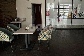 Фото №4: Коммерция 370 м² - Ростов-на-Дону, р. Октябрьский, пр-кт Будённовский, 92А
