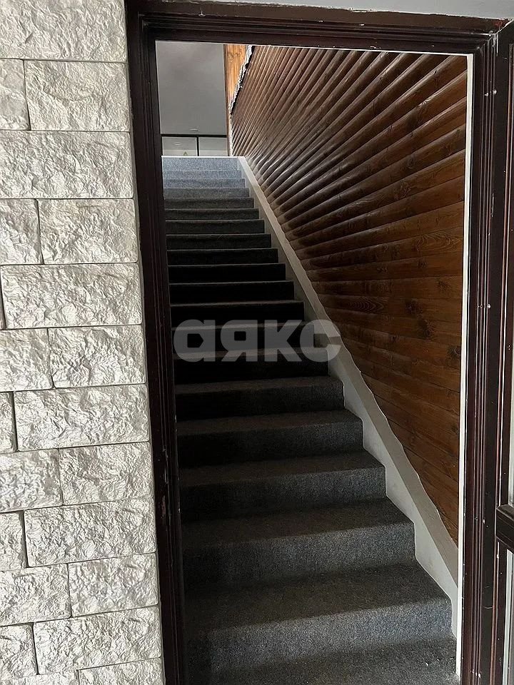 Фото №12: Коммерция 370 м² - Ростов-на-Дону, Октябрьский, пр-кт Будённовский, 92А