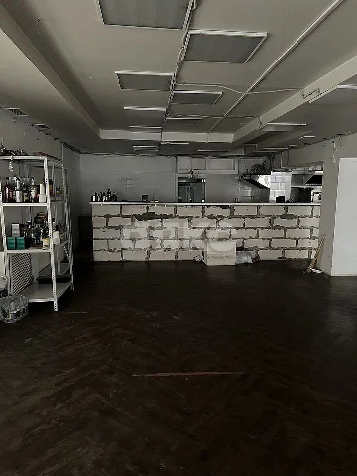 Фото №10: Коммерция 370 м² - Ростов-на-Дону, Октябрьский, пр-кт Будённовский, 92А