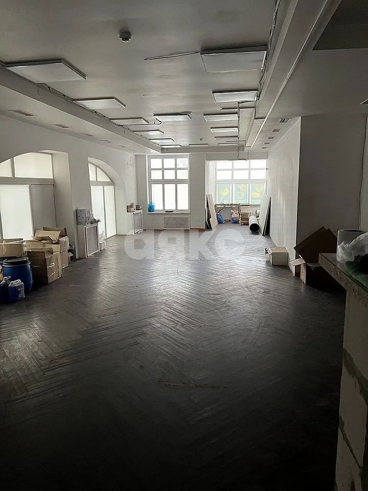 Фото №9: Коммерция 370 м² - Ростов-на-Дону, Октябрьский, пр-кт Будённовский, 92А