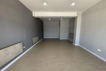 Фото №1: Коммерция 30 м² - Краснодар, мкр. Прикубанский внутригородской округ, ул. имени В.М. Комарова, 21/2