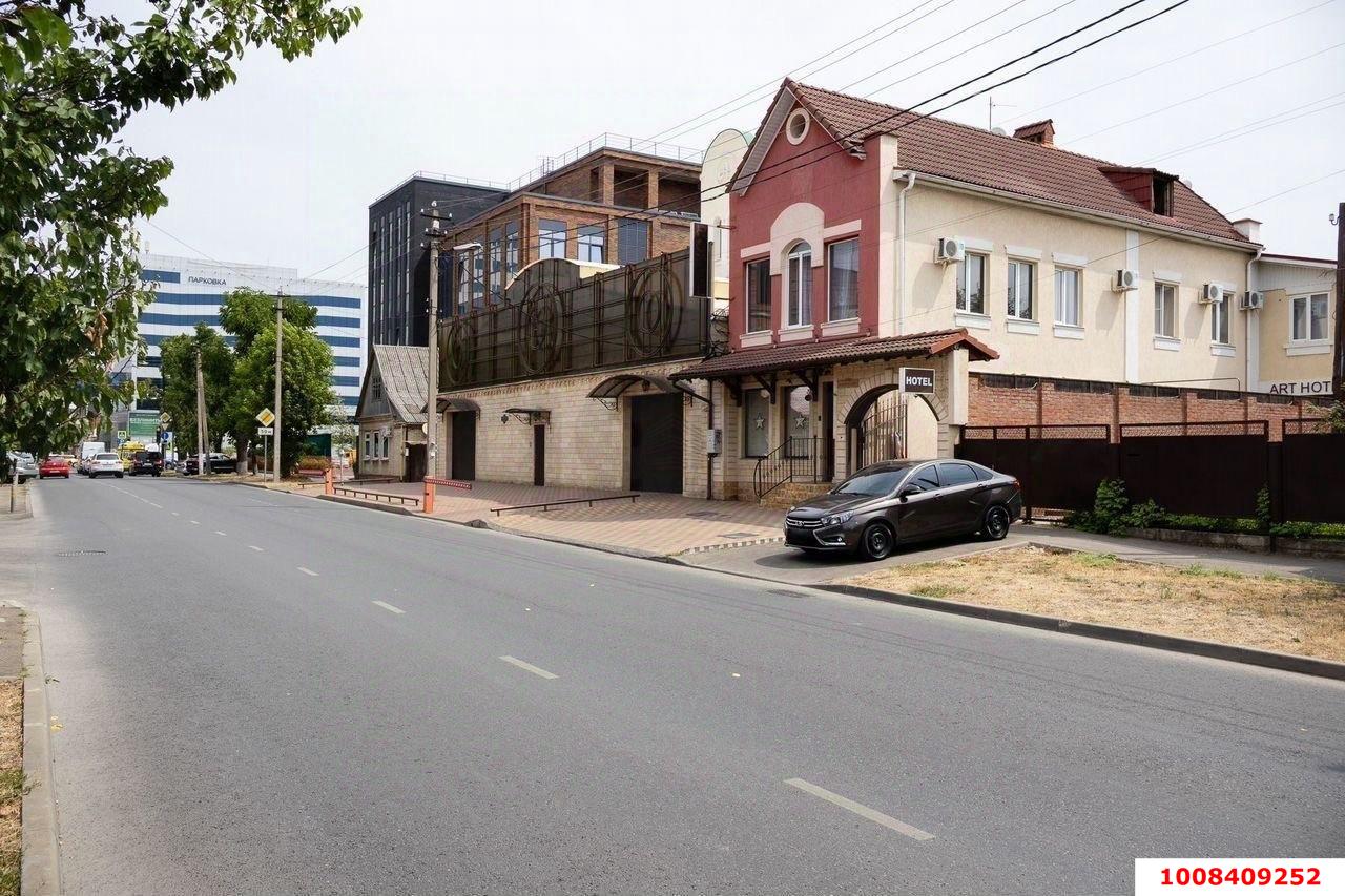 Фото №1: Коммерция 723 м² - Краснодар, Центральный внутригородской округ, мкр. Центральный, ул. Леваневского, 156/1