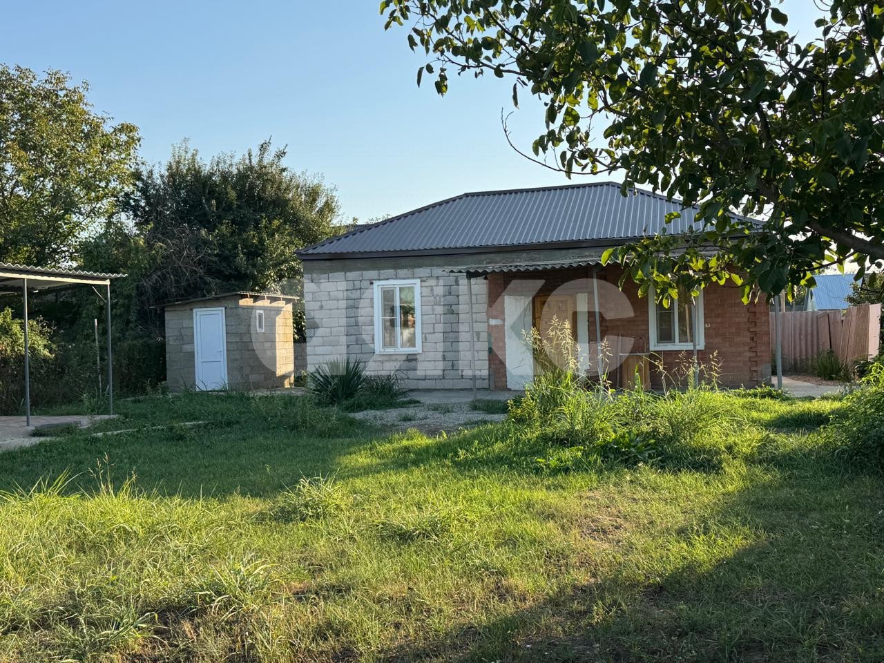 Фото №1: Дом 70 м² + 5 сот. - Новокубанск, СНТ Кубань, ул. Виноградная, 205