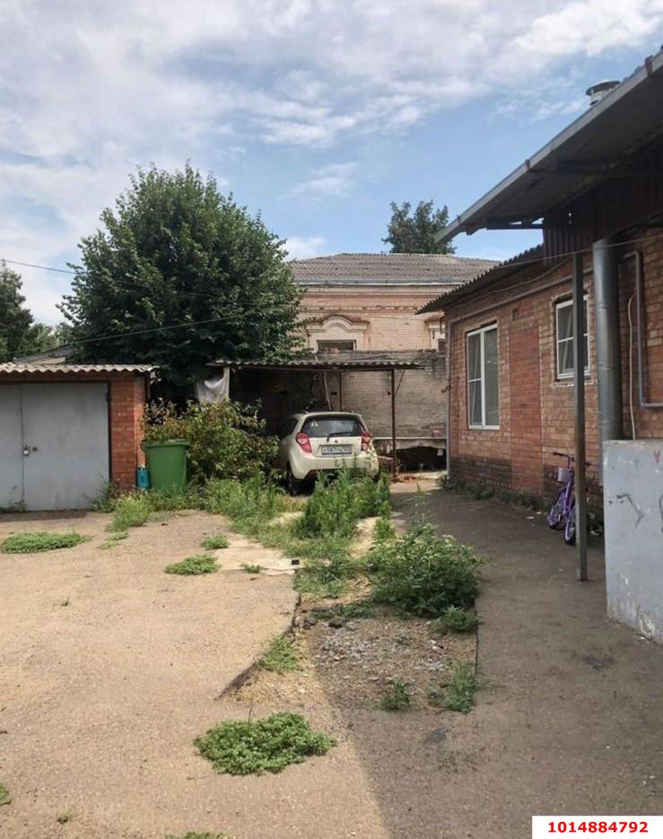 Фото №4: Комната 12 м² - Краснодар, Центральный, ул. Гимназическая, 31