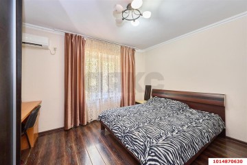 Фото №1: 3-комнатная квартира 85 м² - Краснодар, мкр. Центральный, ул. Котовского, 39