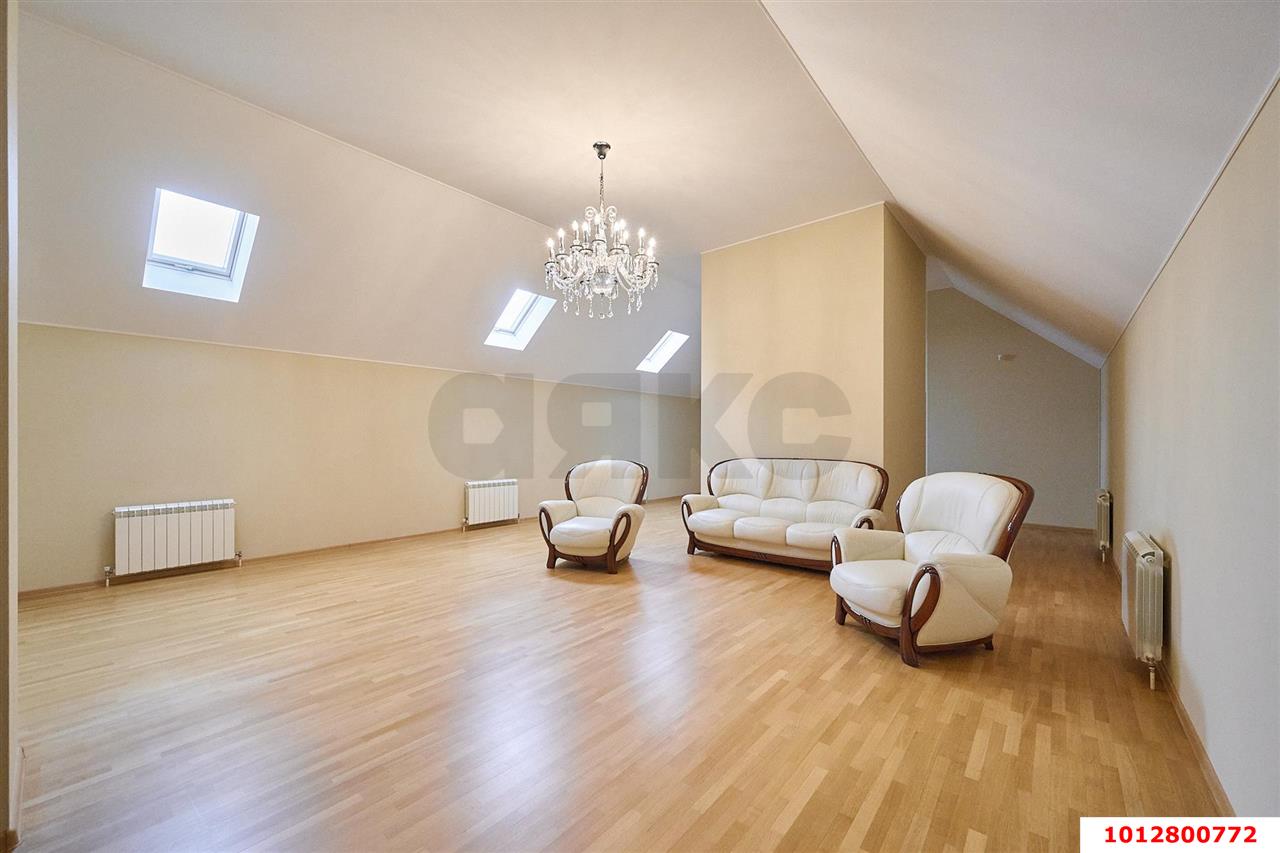 Фото №10: Дом 339 м² + 6.36 сот. - Краснодар, Прикубанский внутригородской округ, мкр. Славянский, пр-д 3-й Линии, 28