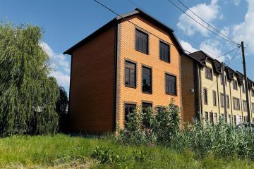Фото №2: Коммерция 311 м² - Адыгейск, пр-кт Ленина, 28