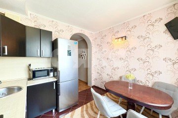 Фото №4: 2-комнатная квартира 52 м² - Нижнекамск, мкр. 34-й, ул. Рифката Гайнуллина, 10