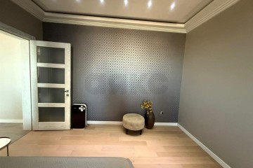 Фото №2: 2-комнатная квартира 87 м² - Краснодар, мкр. Центральный, ул. Кубанская набережная, 37К10