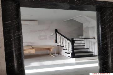 Фото №2: 3-комнатная квартира 97 м² - Агроном, мкр. жилой комплекс Нeo-квартал Красная Площадь, ул. Корпусная, 3литБ