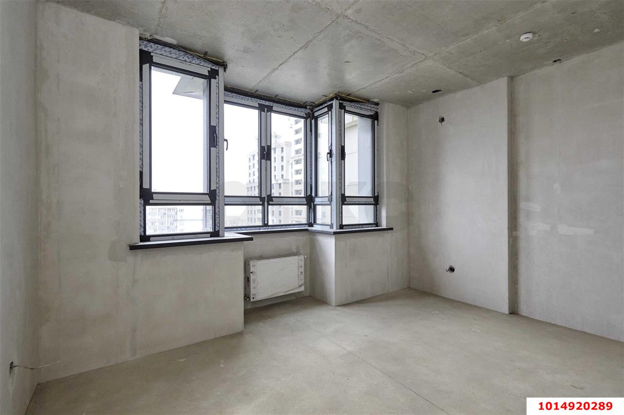 Фото №10: 2-комнатная квартира 70 м² - Краснодар, Школьный, ул. Школьная, 1