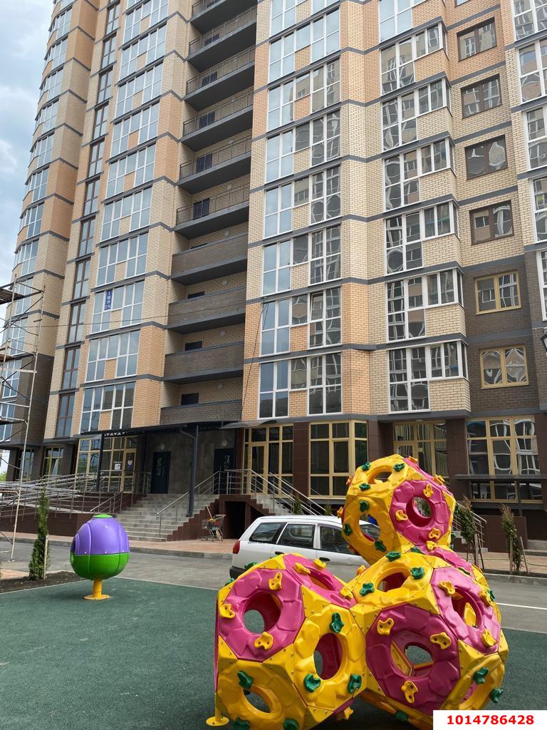 Фото №1: 1-комнатная квартира 37 м² - Краснодар, имени Демьяна Бедного, ул. Степная, 1/1