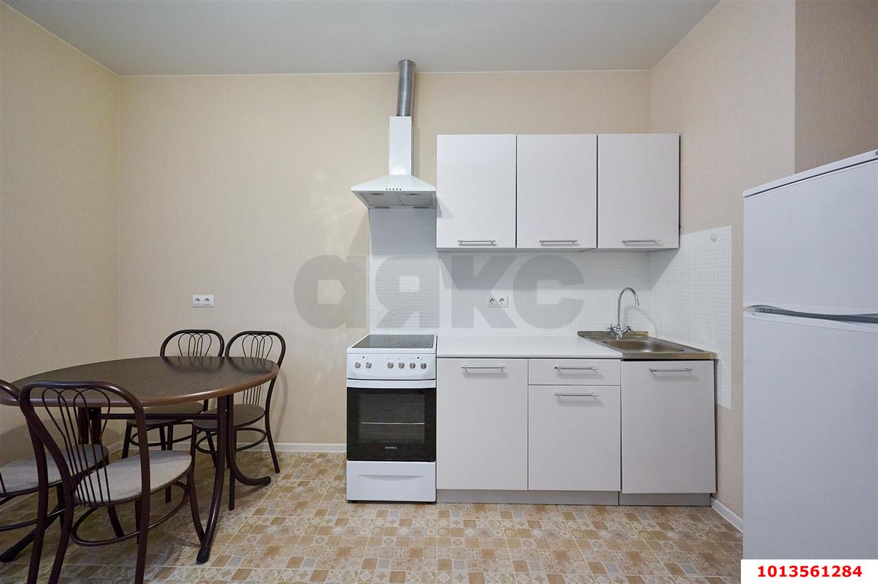 Фото №6: 1-комнатная квартира 40 м² - Краснодар, жилой комплекс Красная площадь, ул. Кореновская, 57к1