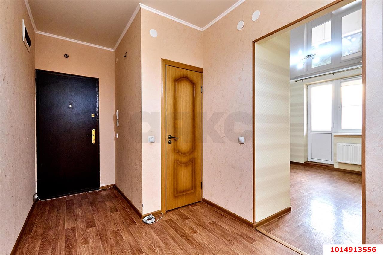 Фото №10: 2-комнатная квартира 71 м² - Краснодар, имени Маршала Жукова, ул. Александра Покрышкина, 2/2