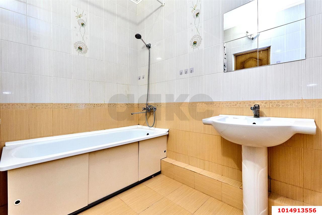 Фото №12: 2-комнатная квартира 71 м² - Краснодар, имени Маршала Жукова, ул. Александра Покрышкина, 2/2