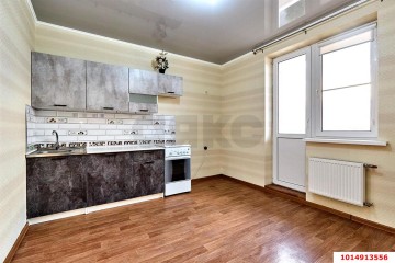 Фото №1: 2-комнатная квартира 71 м² - Краснодар, мкр. имени Маршала Жукова, ул. Александра Покрышкина, 2/2