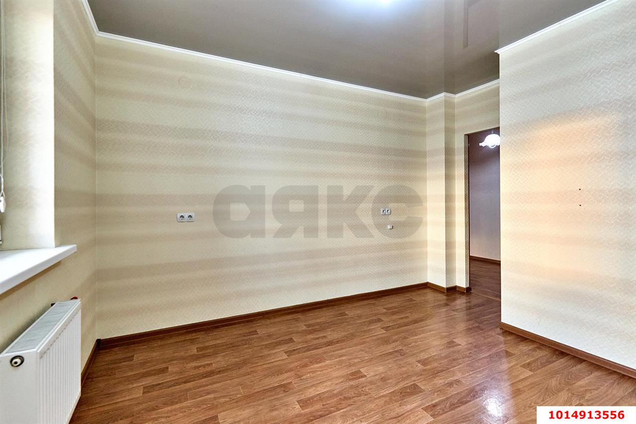 Фото №2: 2-комнатная квартира 71 м² - Краснодар, имени Маршала Жукова, ул. Александра Покрышкина, 2/2