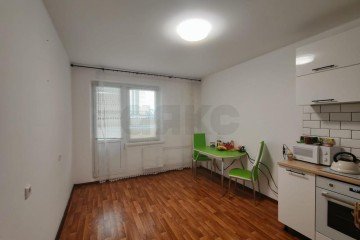 Фото №1: 2-комнатная квартира 68 м² - Краснодар, мкр. Восточно-Кругликовский, ул. Черкасская, 141