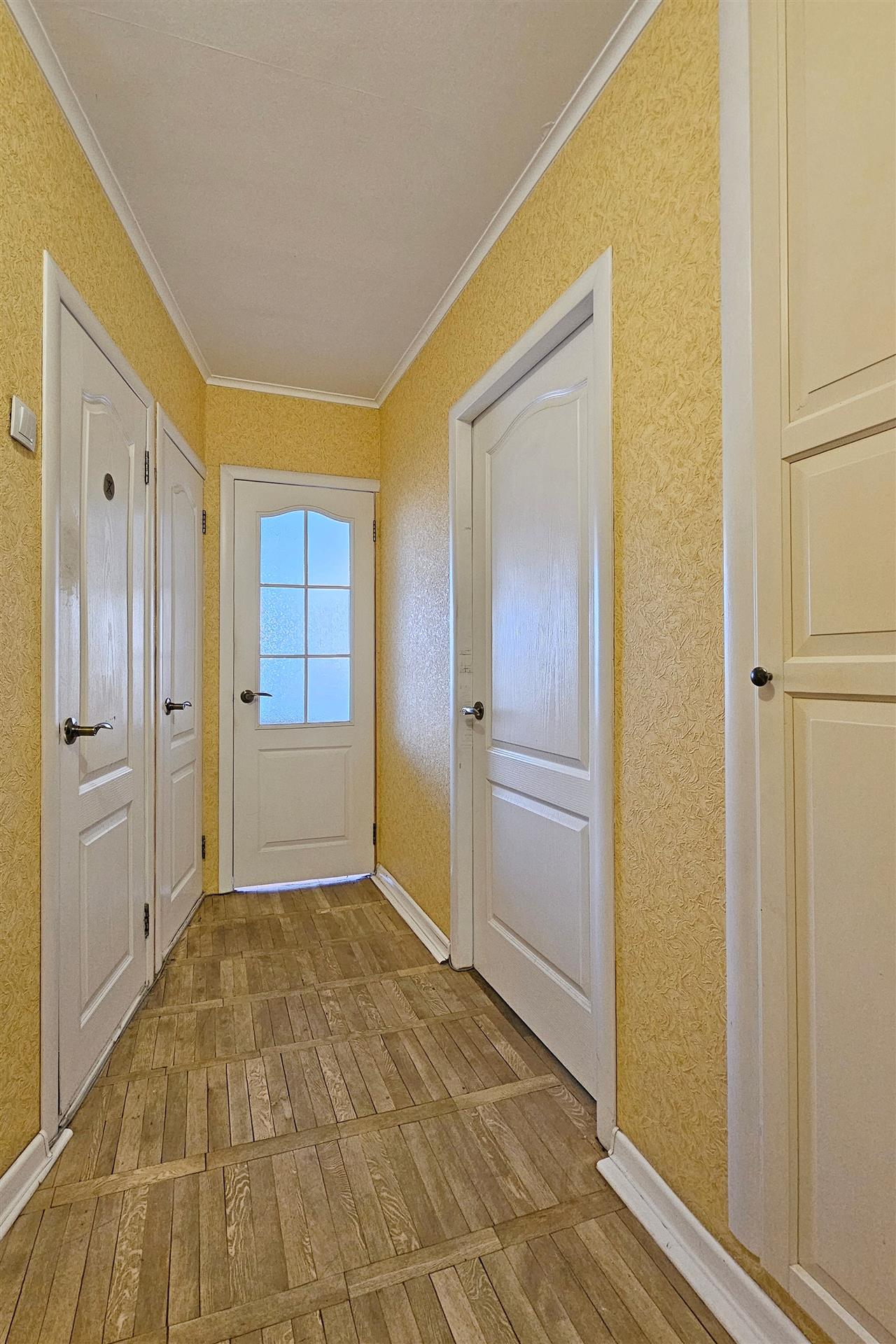 Фото №13: 2-комнатная квартира 47 м² - Краснодар, Прикубанский внутригородской округ, мкр. Завод Измерительных Приборов, ул. Карякина, 12