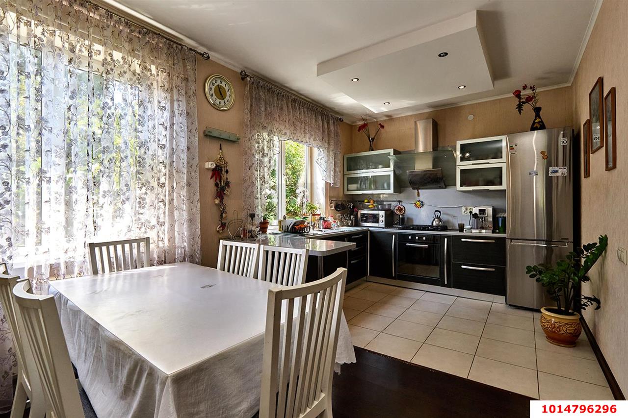 Фото №3: Дом 179 м² + 9.2 сот. - Южный, ул. Смоленская, 23