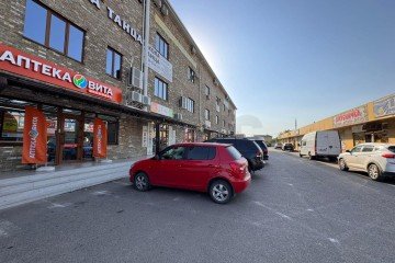 Фото №3: Торговое помещение 46 м² - Краснодар, мкр. КП Золотой город, пр-д 3-й Звенигородский, 41