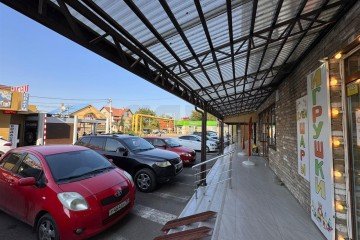 Фото №5: Торговое помещение 46 м² - Краснодар, мкр. КП Золотой город, пр-д 3-й Звенигородский, 41