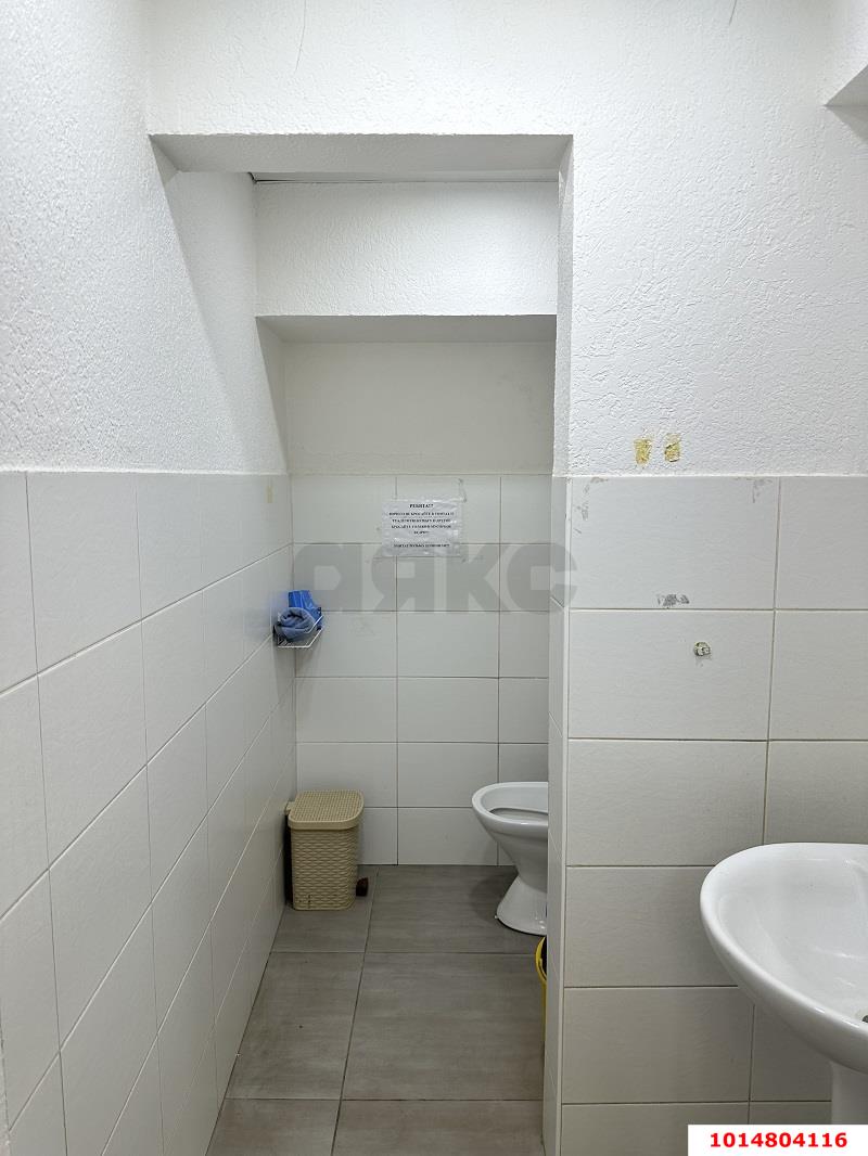 Фото №6: Торговое помещение <span class="whitespace-nowrap">236 м²</span>, <span class="whitespace-nowrap">4 эт.</span> - Краснодар, Прикубанский внутригородской округ, мкр. Музыкальный, ул. Суздальская, 14