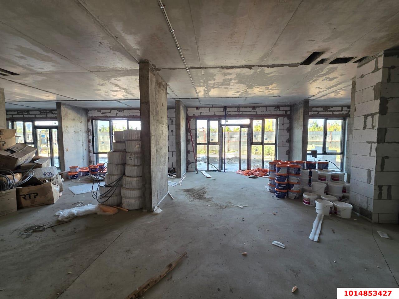 Фото №8: Торговое помещение 356 м² - Краснодар, Прикубанский внутригородской округ, ул. Венецианская