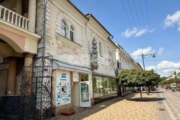Фото №1: Коммерция 34 м² - Симферополь, мкр. 850-й квартал, ул. Екатерининская, 4