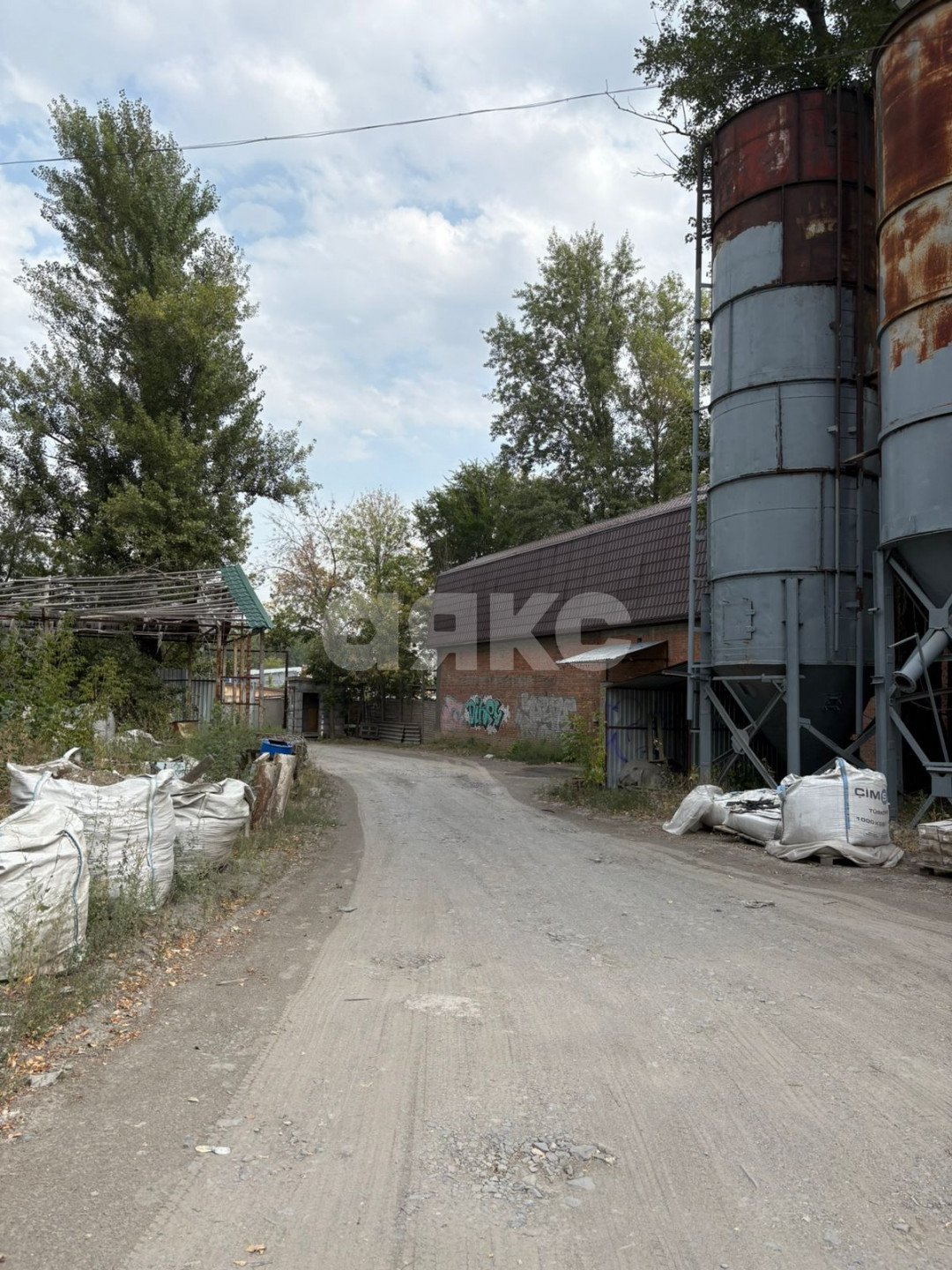 Фото №2: Коммерция 120 м² - Ростов-на-Дону, Первомайский, ул. Днепропетровская, 50Н