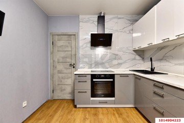 Фото №3: 2-комнатная квартира 72 м² - Краснодар, мкр. жилой комплекс Кремлёвские Ворота, ул. Кореновская, 2к4