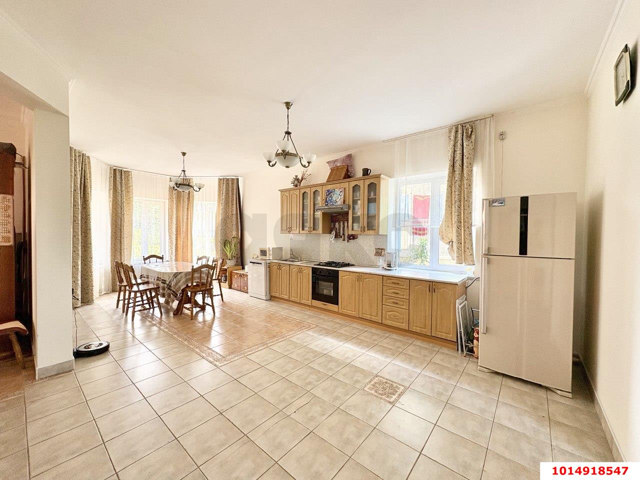 Фото №7: Дом 390 м² + 5 сот. - Новомихайловский, пер. Автобазовский, 2