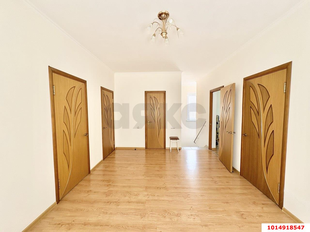 Фото №9: Дом 263 м² + 5 сот. - Новомихайловский, пер. Автобазовский, 2