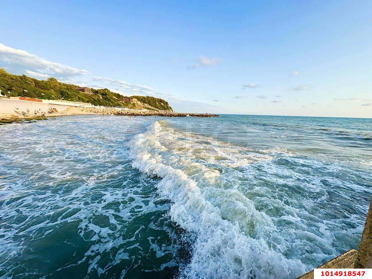 Фото №2: Дом 390 м² + 5 сот. - Новомихайловский, пер. Автобазовский, 2