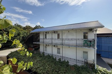 Фото №3: Дом 390 м² - Новомихайловский, пер. Автобазовский, 2