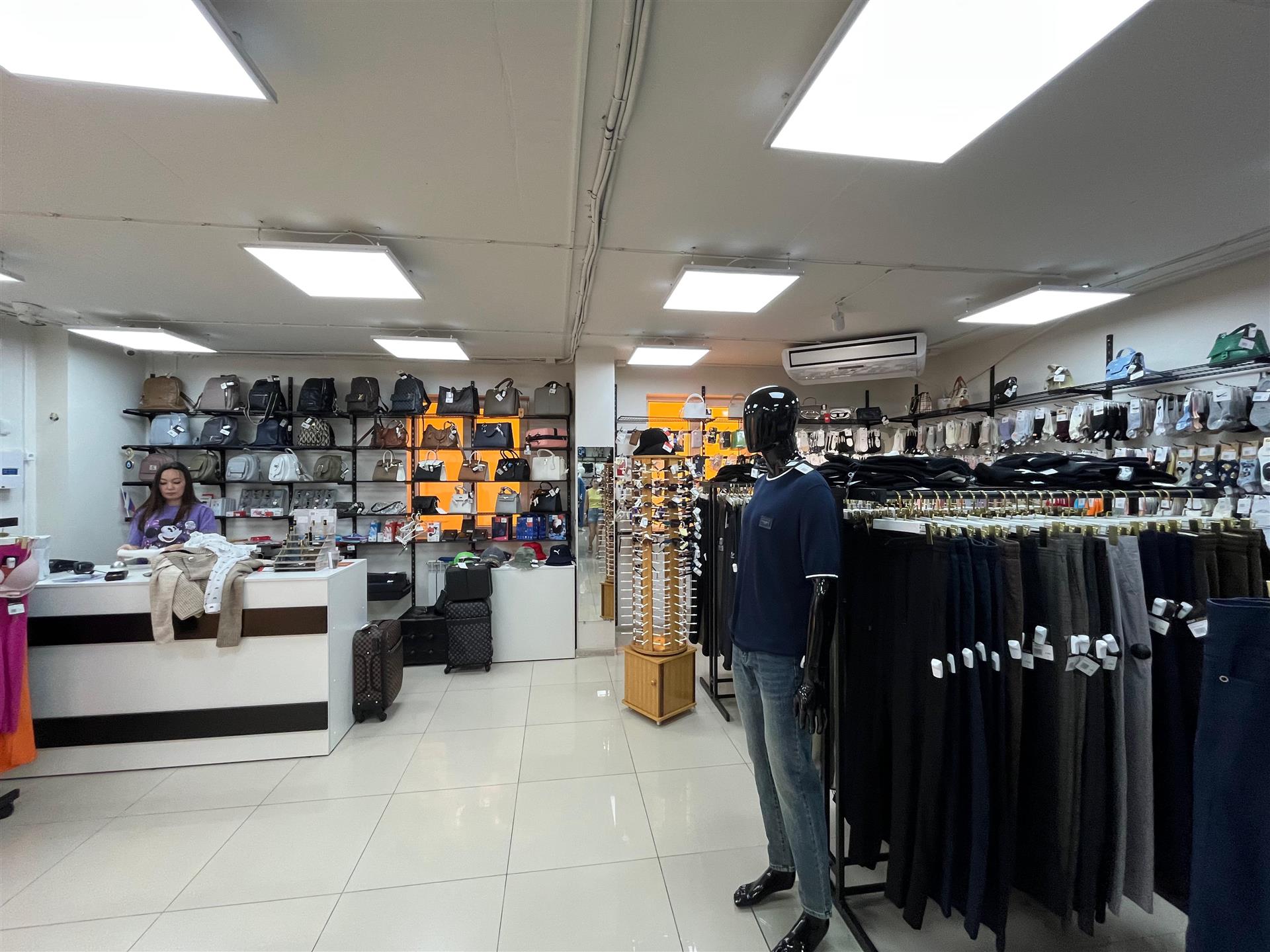 Фото №13: Коммерция 146 м² - Краснодар, Прикубанский внутригородской округ, мкр. ЖК Губернский, ул. им. Героя Яцкова И.В., 9к1