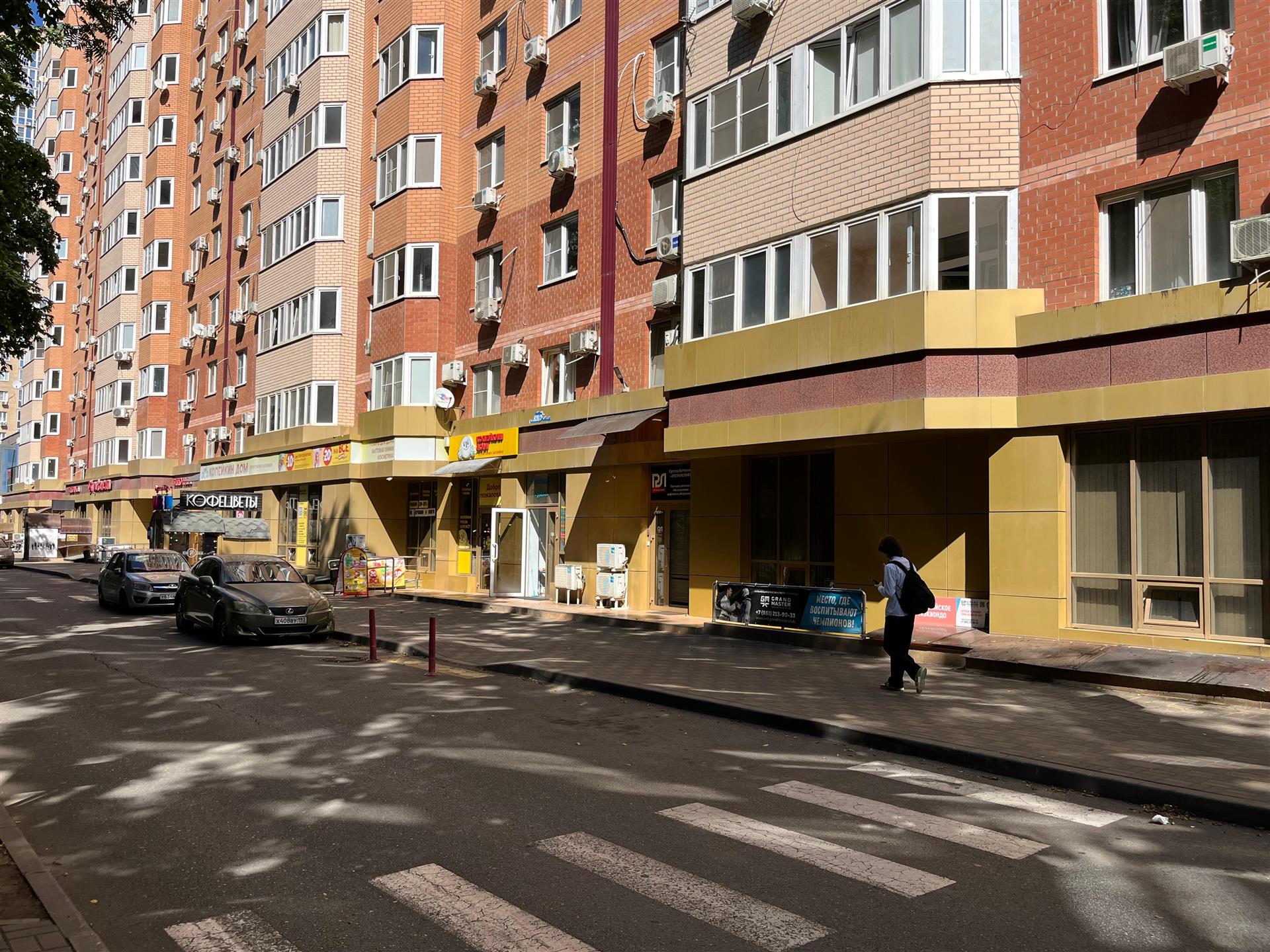 Фото №7: Коммерция 146 м² - Краснодар, Прикубанский внутригородской округ, мкр. ЖК Губернский, ул. им. Героя Яцкова И.В., 9к1