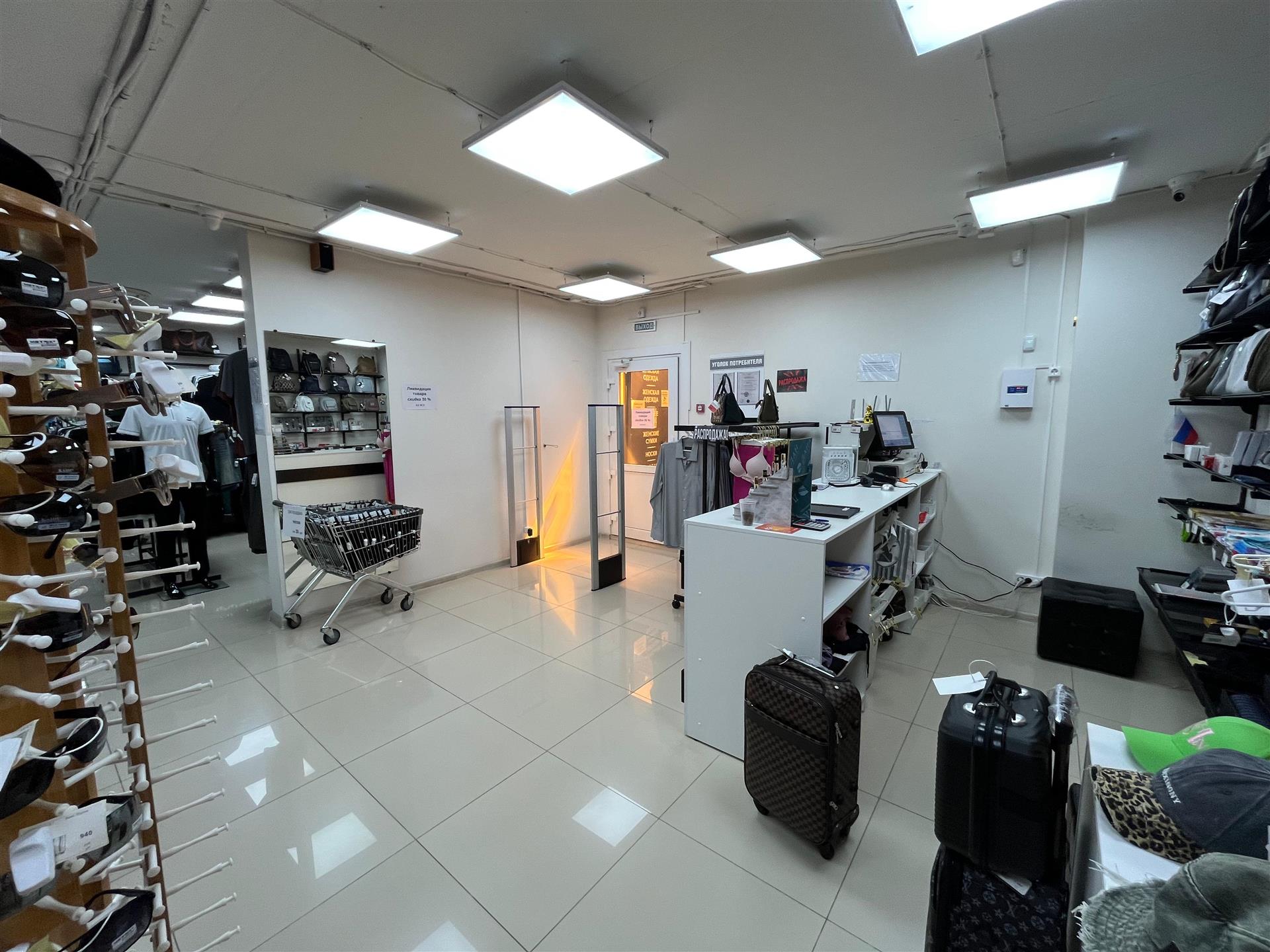 Фото №15: Коммерция 146 м² - Краснодар, Прикубанский внутригородской округ, мкр. ЖК Губернский, ул. им. Героя Яцкова И.В., 9к1