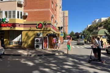 Фото №5: Торговое помещение 147 м² - Краснодар, мкр. ЖК Губернский, ул. им. Героя Яцкова И.В., 9к1