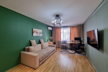 Фото №3: 2-комнатная квартира 70 м² - Краснодар, мкр. Микрохирургии глаза, ул. Красных Партизан, 4/3