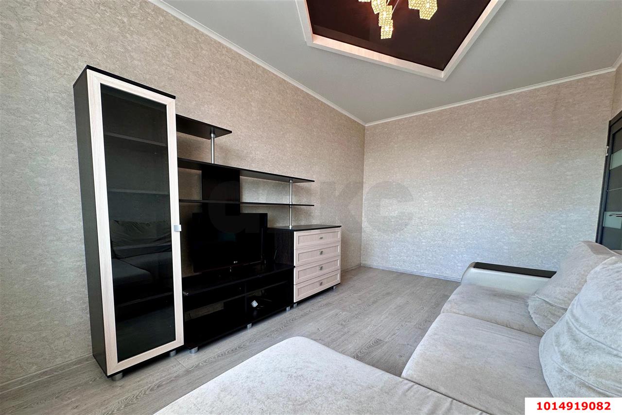 Фото №2: 1-комнатная квартира 37 м² - Краснодар, ЖК Возрождение, ул. имени 40-летия Победы, 133