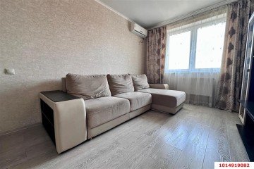 Фото №1: 1-комнатная квартира 37 м² - Краснодар, мкр. ЖК Возрождение, ул. имени 40-летия Победы, 133