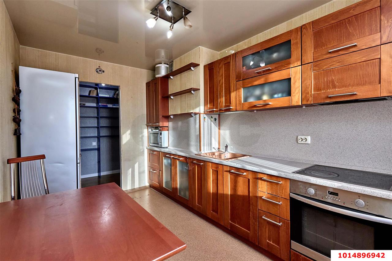 Фото №2: 3-комнатная квартира 75 м² - Краснодар, Юбилейный, б-р Платановый, 2